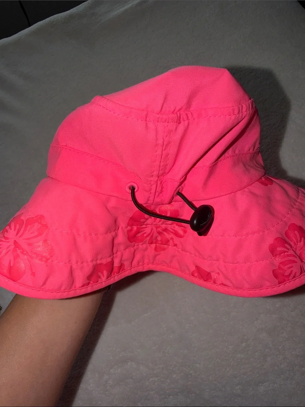 SUN PROTECTION ZONE ADJUSTABLE HOT PINK BUCKET HAT SPF 50